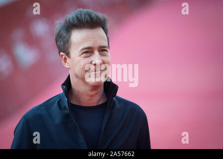 Roma, Italia. 18 ott 2019. Edwart Norton assiste il tappeto rosso durante il XIV Roma Film Fest presso Auditorium Parco della Musica il 18 ottobre 2019. Foto Stock