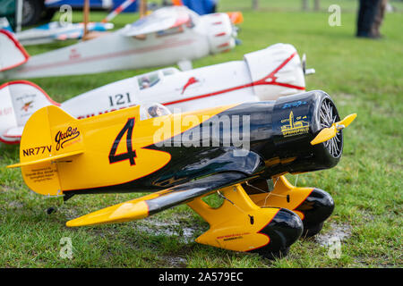 Il vecchio operaio, Bedfordshire, Regno Unito ,Ottobre 6, 2019. Granville Gee Bee Super Sportster Z modello di replica. Il giorno della corsa di Shuttleworth. Foto Stock