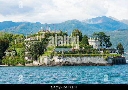 Giardino formale sulla estremità sud dell Isola Bella, Stresa e le Isole Borromee sul Lago Maggiore, Piemonte, Italia Foto Stock