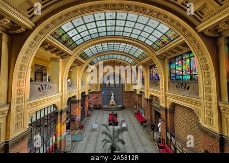 San Gellert Thermal Bath Hall, Art Nouveau, Budapest, Ungheria Foto Stock