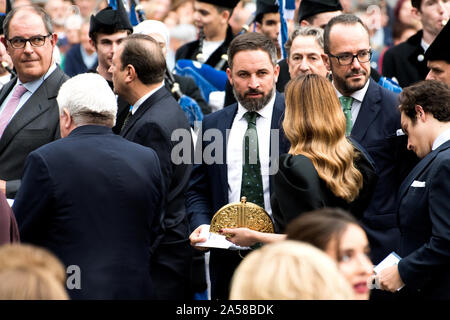 Oviedo, Spagna. Xviii oct, 2019. Politico spagnolo e leader di destra partito Vox, Santiago Abascal, durante la cerimonia della Principessa delle Asturie premi al Teatro Campoamor il 18 ottobre 2019 a Oviedo, Spagna. Credito: David Gato/Alamy Live News Foto Stock