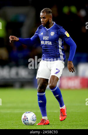 Cardiff City's Leandro Bacuna durante il cielo di scommessa match del campionato al Cardiff City Stadium di Cardiff. Foto Stock