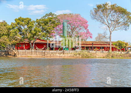 Lodge sul fiume Foto Stock