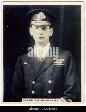 Carta di sigaretta ritratto di ammiraglio della flotta Roger John Brownlow Keyes, primo Baron Keyes, GCB, KCVO, CMG DSO (1872 - 1945) Il successo della Royal Navy officer. Foto Stock