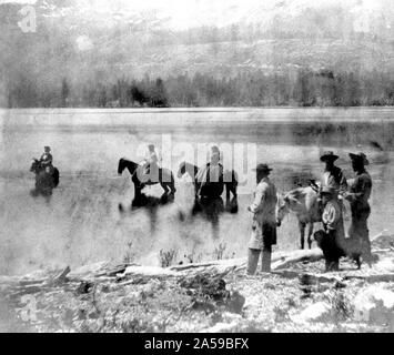 Nevada - Storia - Tahlac Mountain, caduto foglie il lago e la valle del lago Tahoe ca. 1866 Foto Stock