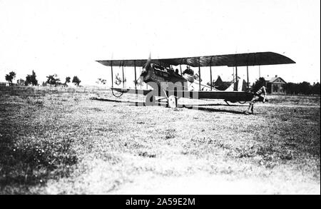 Aeroplano lasciando Ft. Des Moines, Iowa, Agosto 29, 1918 Foto Stock