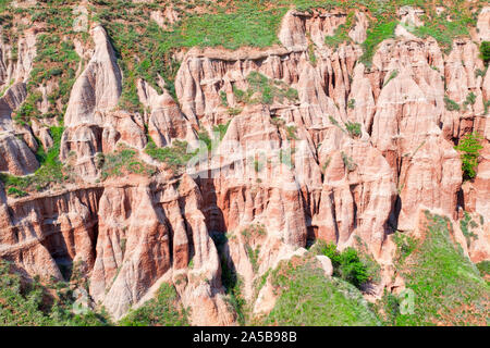 Rapa Rosie erosione canyon vicino a Sebes, Romania, adottate nel maggio 2019 Foto Stock