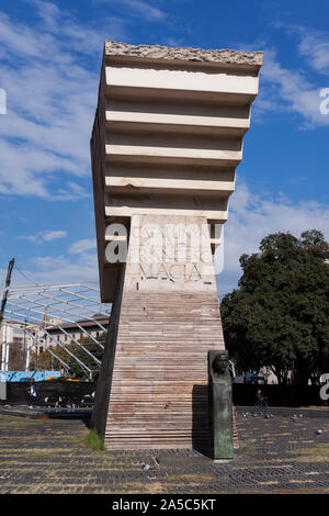 Monumento a Francesc Macià (122th presidente della Generalitat de Catalunya). Plaza Catalunya Foto Stock