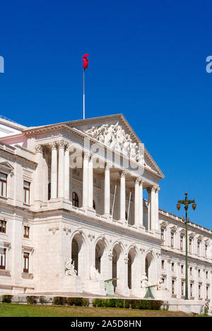 Il Parlamento portoghese edificio Assembleia da República aka São Bento Palace a Lisbona, Portogallo, Europa Foto Stock