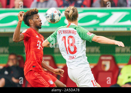 Augsburg, Germania. 19 ott 2019. Il calcio FC Augsburg - FC Bayern München, Augsburg Ottobre 19, 2019. Kingsley COMAN, FCB 29 stagno JEDVAJ, FCA 18 FC AUGSBURG - FC Bayern Monaco 2-2 - DFL REGOLAMENTI VIETANO QUALSIASI USO DI FOTOGRAFIE come sequenze di immagini e/o quasi-VIDEO - 1.della Lega calcio tedesca , Augsburg, 19 ottobre 2019 la stagione 2019/2020, giornata 08, FCA, FCB, © Peter Schatz / Alamy Live News Foto Stock