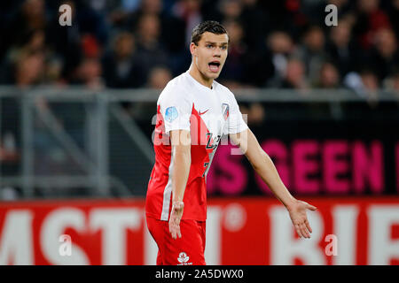 Utrecht, Paesi Bassi. Xix oct, 2019. UTRECHT, 19-10-2019, Stadio Galgenwaard, stagione 2019/2020, olandese Eredivisie, FC Utrecht player Justin Hoogma durante la partita FC Utrecht - PSV. Credito: Pro scatti/Alamy Live News Foto Stock