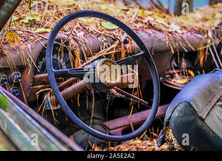 Volante in auto distrutto Foto Stock