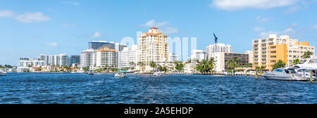 FORT LAUDERDALE, FLORIDA - Settembre 20, 2019: Panorama della skyline di Fort Lauderdale Foto Stock