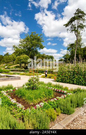 Il giardino vegetale nel restaurato recentemente 'Il Tritone in Somerset' giardino e hotel, nr Bruton, England, Regno Unito Foto Stock