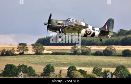 Grumman Wildcat FM-2 (G-RUMW) airborne al Flying Legends su airshow xiv Luglio 2019 Foto Stock