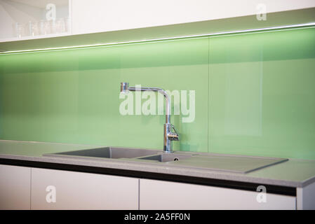 Dettaglio della cucina contemporanea interno Foto Stock