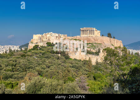 Tempio del Partenone in Acropoli di Atene al tramonto, Atene, Grecia. Foto Stock