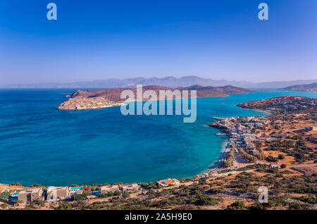 Vista panoramica dell'isola di Spinalonga e golfo di Elounda. Foto Stock