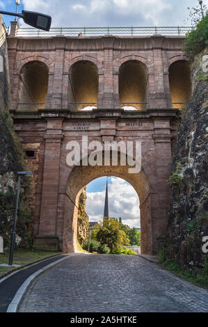 Schlassbreck, ponte del Castello, 1735, Casemates du Bock fortificazioni, Grund, città di Lussemburgo, Granducato del Lussemburgo Foto Stock