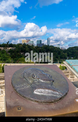 Alle istituzioni dell' Unione europea, Kirchberg, visto dal memorial a Robert Schuman sul casemates du Bock, città di Lussemburgo, Granducato del Lussemburgo Foto Stock