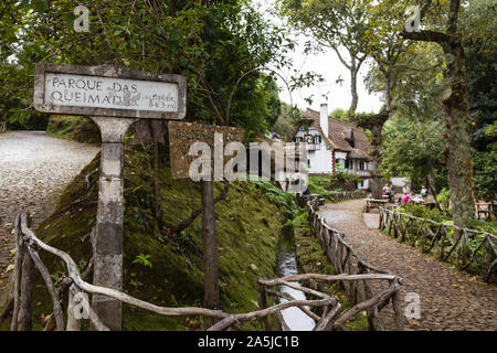 "Parque das Queimadas', punto di partenza di 'Caldeirao Verde' e 'Caldeirao do Inferno' sentieri Foto Stock