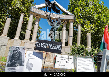 Budapest, Ungheria. 15 Agosto, 2019. Controverso il Memoriale della Seconda Guerra Mondiale per commemorare il settantesimo anniversario dell'occupazione tedesca di Ungheria Foto Stock