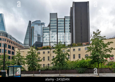 LONDON CITY SIR JOHN CASS LA FONDAZIONE DELLA SCUOLA PRIMARIA MITRE STREET Foto Stock