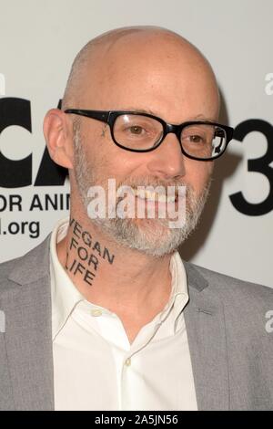 Moby presso gli arrivi per ultima chance per animali" trentacinquesimo anniversario di gala, il Beverly Hilton Hotel di Beverly Hills, CA 19 ottobre 2019. Foto di: Priscilla concedere/Everett Collection Foto Stock