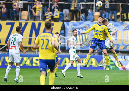 Maciej Jankowski da Arka Gdynia in azione durante la PKO Ekstraklasa League match tra Arka Gdynia e Lechia Gdansk.punteggio finale; Arka Gdynia 2:2 Lechia Gdansk. Foto Stock