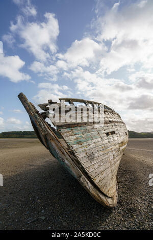 Naufragio all Dulas Bay, vicino Amlwch su Angelsey, il Galles del Nord Foto Stock