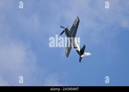 Grumman Bearcat F8F (G-RUMM) airborne al Flying Legends su airshow xiv Luglio 2019 Foto Stock