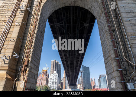 Il Queensboro Bridge Arco nella città di New York Foto Stock