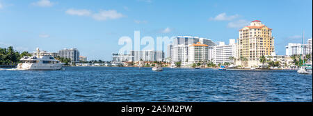 FORT LAUDERDALE, FLORIDA - Settembre 20, 2019: Panorama della skyline di Fort Lauderdale Foto Stock