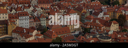 Una foto dei tetti di Malá Strana, in Praga. Foto Stock