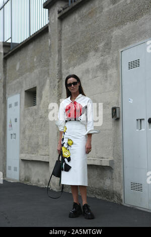 Amanda Shadforth frequentando la mostra durante la settimana della moda milanese settembre 18,2019 Foto Stock