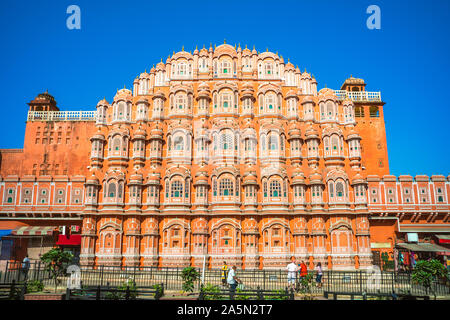 Hawa Mahal (palazzo dei venti) a Jaipur Foto Stock