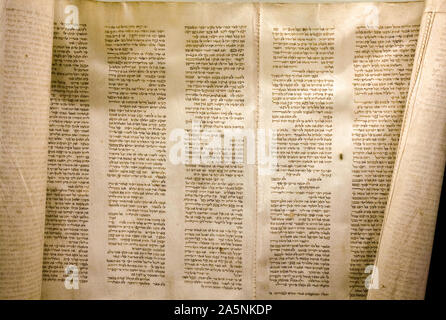 Italia Veneto Padova: Museo Ebraico: rotolo di Torah Foto Stock