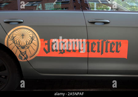 Società Jägermeister auto a Amsterdam Paesi Bassi 2019 Foto Stock