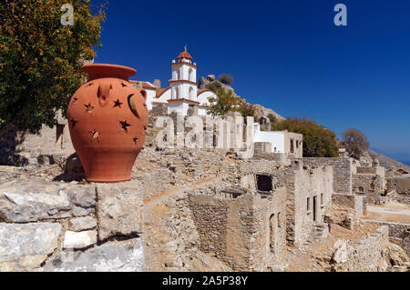 Agia Zoni Chiesa, Mikro Horio, Tilos, isole Dodecanesi, Egeo Meridionale, Grecia. Foto Stock