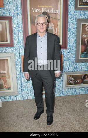 Ottobre 21, 2019, USA: 21 Ottobre 2019 - Los Angeles, California - Tom Perrotta. Premiere di HBO ''MRS. Fletcher" tenutosi a Avalon Hollywood. Photo credit: PMA/AdMedia (credito Immagine: © Pma/AdMedia via ZUMA filo) Foto Stock