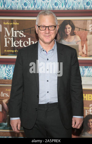 21 Ottobre 2019 - Los Angeles, California - Tom Perrotta. Premiere di HBO "rs. Fletcher" tenutosi a Billy Wilder Teatro all'Avalon Hollywood. Photo credit: FayeS/AdMedia /MediaPunch Foto Stock