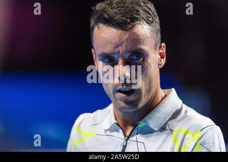 St. Jakobshalle di Basilea, in Svizzera. 22 ottobre, 2019. ATP World Tour Tennis, Swiss in ambienti chiusi; Roberto Bautista-Agut (ESP) in azione contro Marius Copil (ROU) - Editoriale usare carte di credito: Azione Plus sport/Alamy Live News Foto Stock