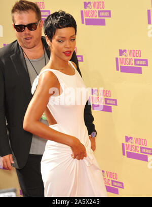 LOS ANGELES, CA. Settembre 07, 2012: Rihanna al 2012 MTV Video Music Awards a Staples Center di Los Angeles. © 2012 Paul Smith / Featureflash Foto Stock