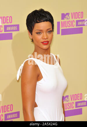 LOS ANGELES, CA. Settembre 07, 2012: Rihanna al 2012 MTV Video Music Awards a Staples Center di Los Angeles. © 2012 Paul Smith / Featureflash Foto Stock