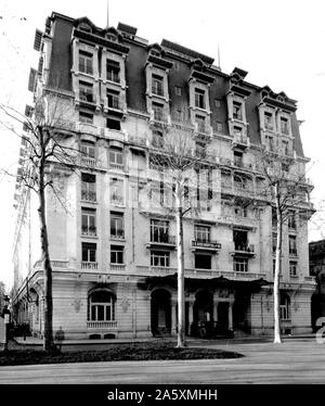 HOTEL RHUL, che è stato preso in consegna sett. 6, 1918, ha una capacità di 1600 evacuato 1330 in novembre Sotto il comando del Col. C.e. Elliott, M.C. Ospedale base 115, Vichy Allier, Francia ca. 12/7/1918 Foto Stock