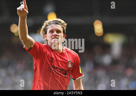 Il 19 ottobre 2019, la valle di Londra, Inghilterra; Sky scommessa campionato, Charlton Athletic v Derby County :Conor Gallagher (11) di Charlton celebra il suo obiettivo di rendere 3-0 Credito: Phil Westlake/news immagini Foto Stock