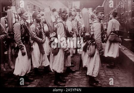 Fotografia mostra i soldati algerini in Europa durante la guerra mondiale I. Foto Stock
