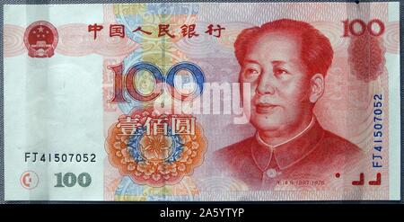 100 yuan banconota con un ritratto di Mao Ze Dong, rilasciati in Cina dalla Banca Popolare Cinese, 1999 Foto Stock