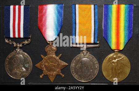 British Army War medaglie, la prima guerra mondiale, medaglia militare; 1914-15 Star; British medaglia di guerra; la vittoria degli Alleati medaglia Foto Stock