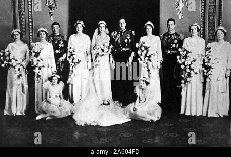 Fotografia di nozze del principe George, Duca di Kent (1902-1942) e la principessa Marina di Grecia e Danimarca (1906-1968). Inoltre è raffigurato il principe Albert Frederick Arthur George (1895-1952) e il principe Henry, duca di Gloucester (1900-1974). In data xx secolo Foto Stock